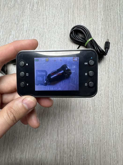 Відеореєстратор Merritt 7