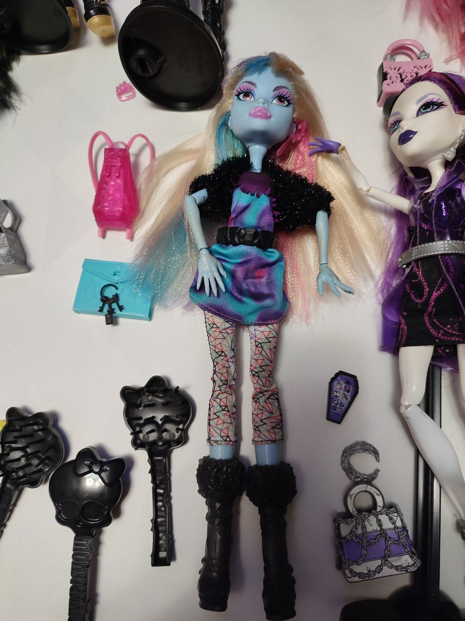 Продам коллекцию  кукол Monster High (Монстер Хай) оригинальные