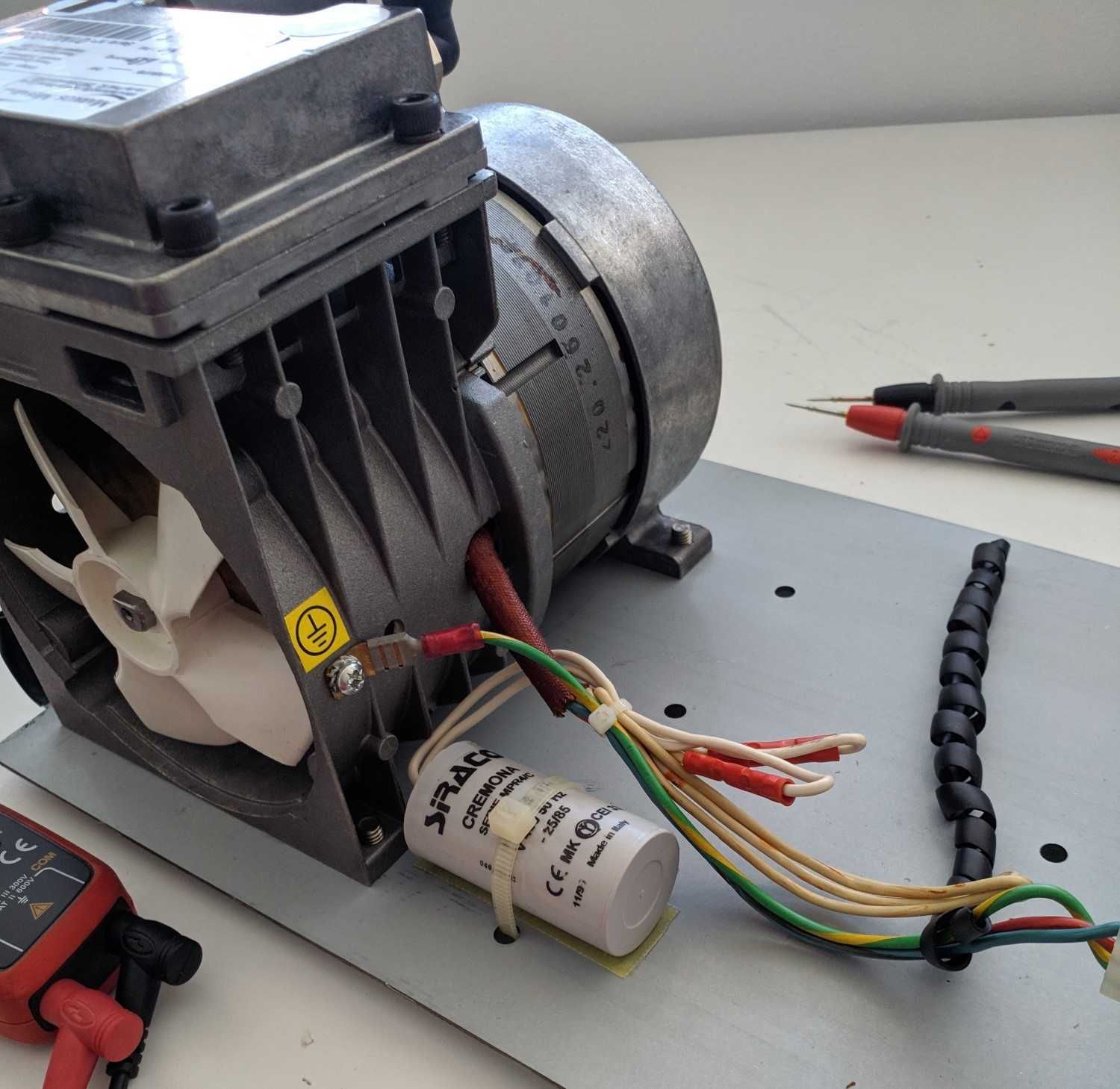 Reparação de equipamento médico, dentário e de eletrónica geral