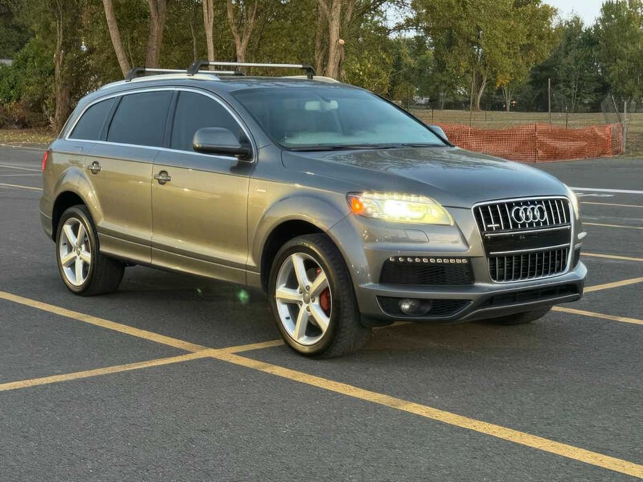 Audi Q7      2014