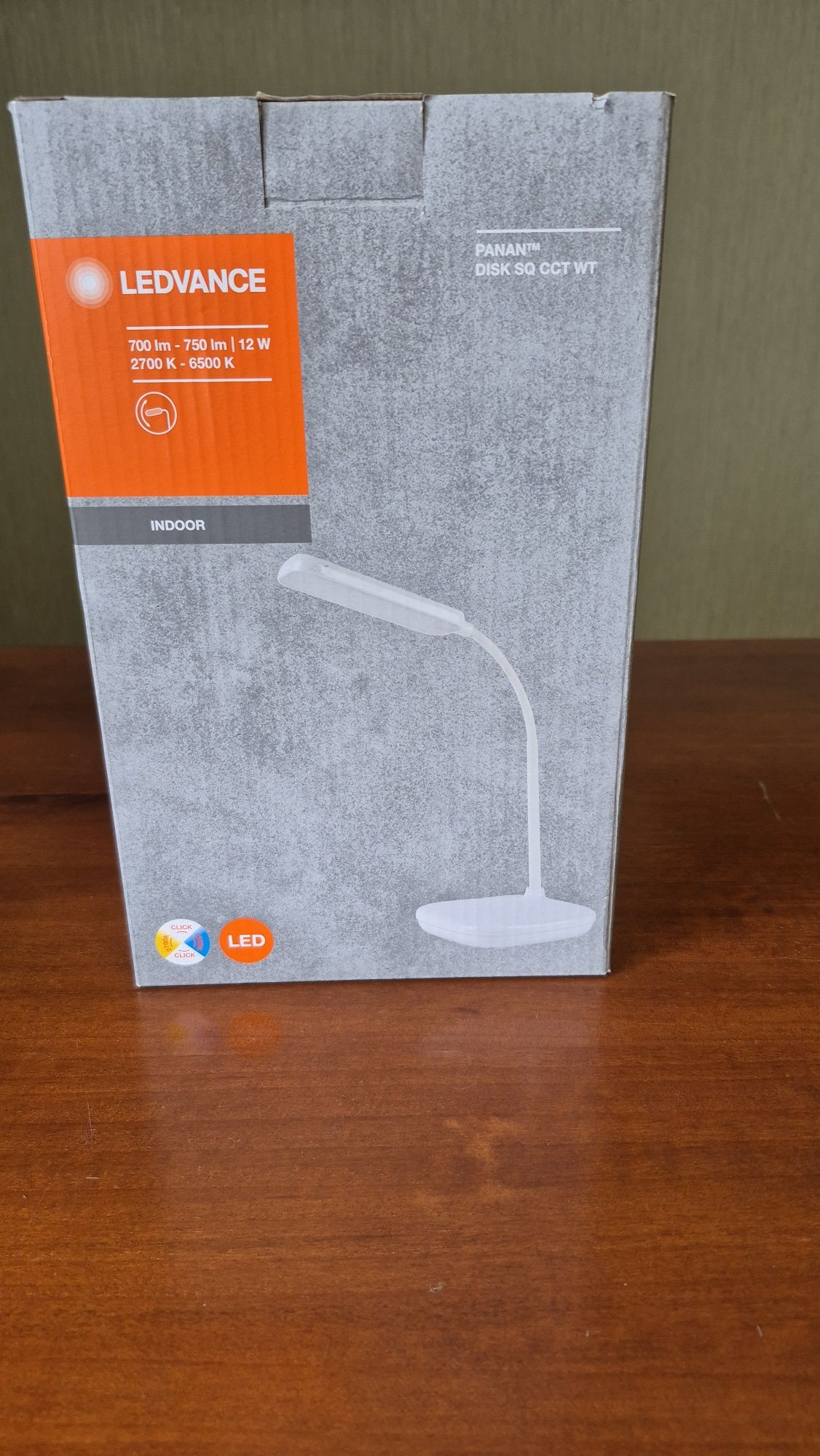 Настольная лампа Ledvance 12 Вт белый PANAN DISK SQ 12W WT. New.