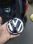Продам задню емблему значка на Jetta mk6