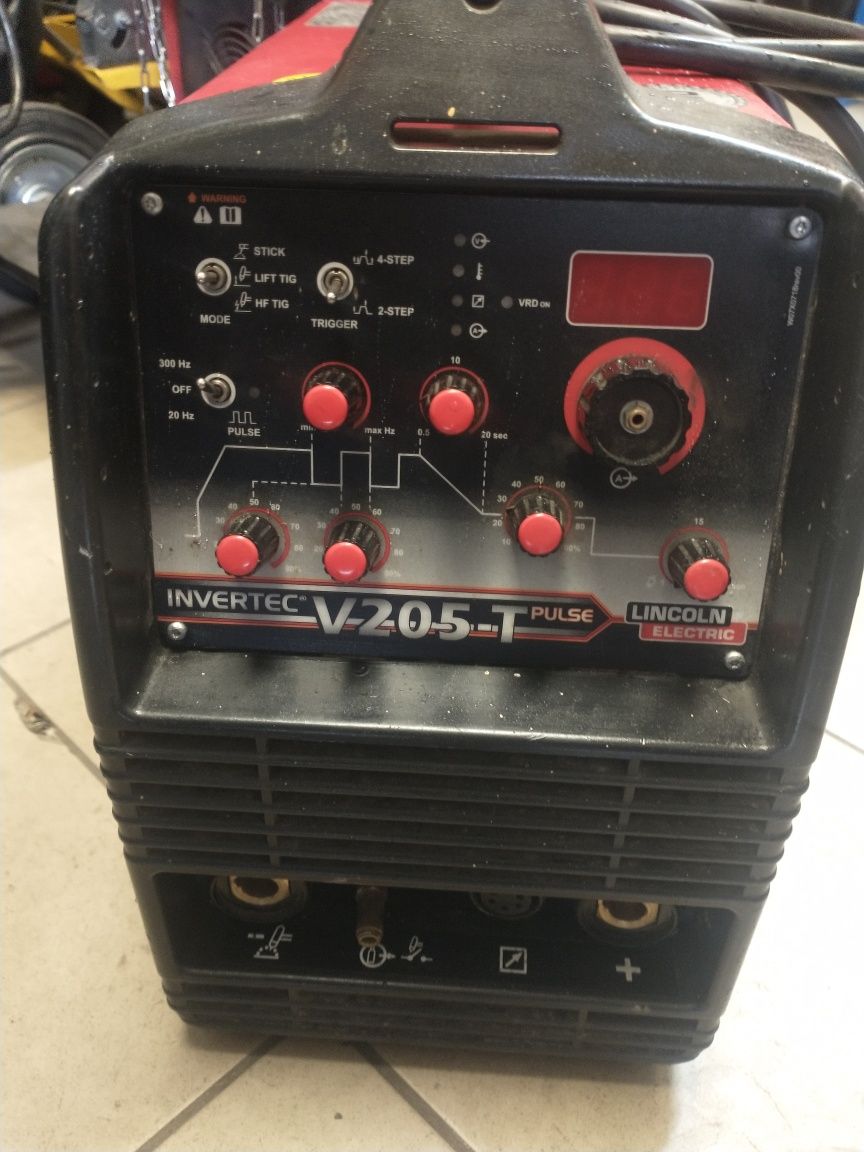 Lincoln Electric Invertec V205T Pulse Tig Spawarka