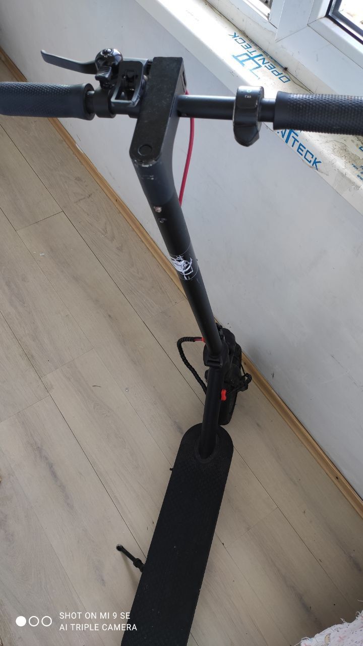 Електросамокат Electric Scooter Pro Black