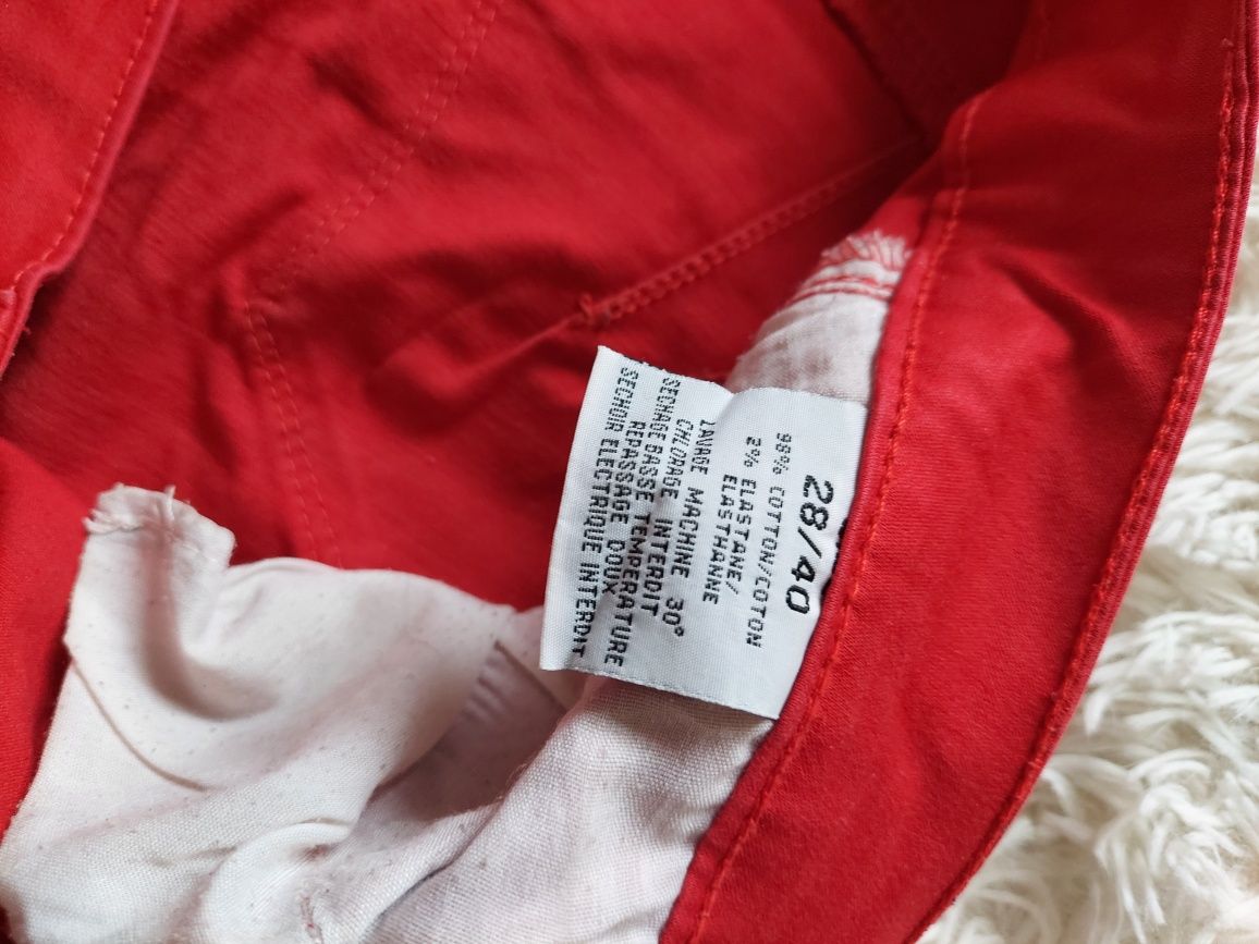 Spodnie jeansy 40
