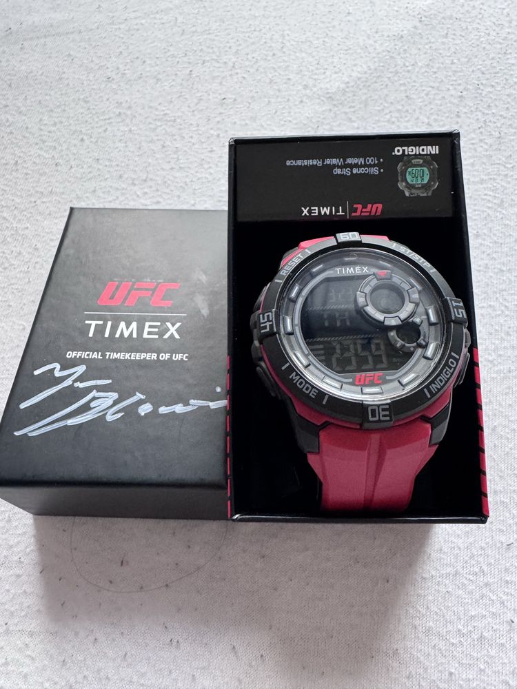 Zegarek Timex autograf mistrza UFC - Jan Blachowicz
