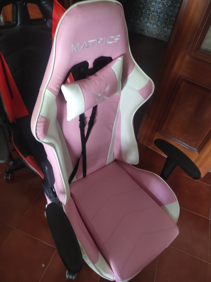 2 Cadeiras Usadas por 20€