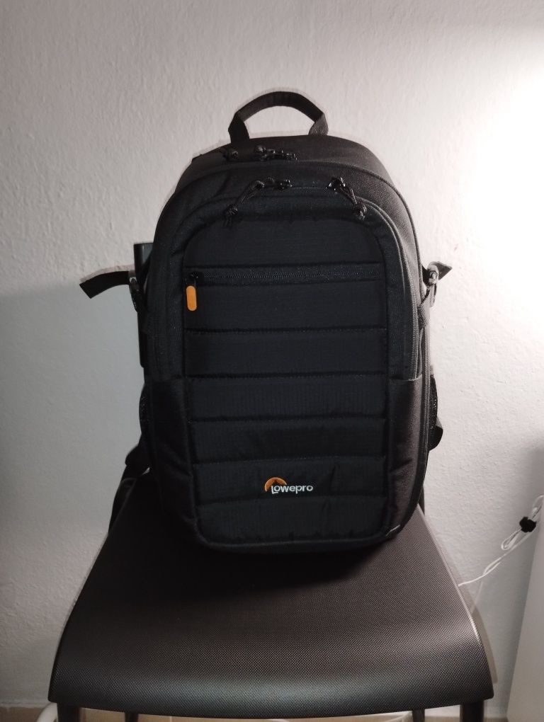 Lowepro (novo) – Mochila Fotográfica