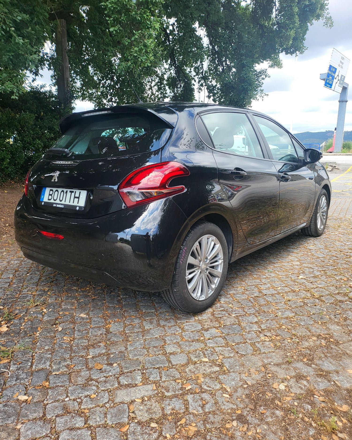 Peugeot 208 1.2 Ative