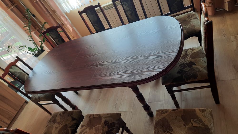 Stół + krzesła 10 szt