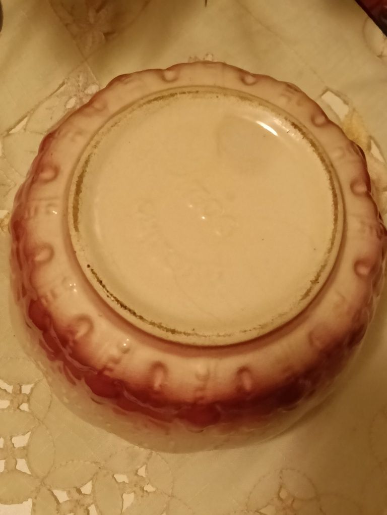 Belo cachepot de porcelana/ cerâmica Outeiro