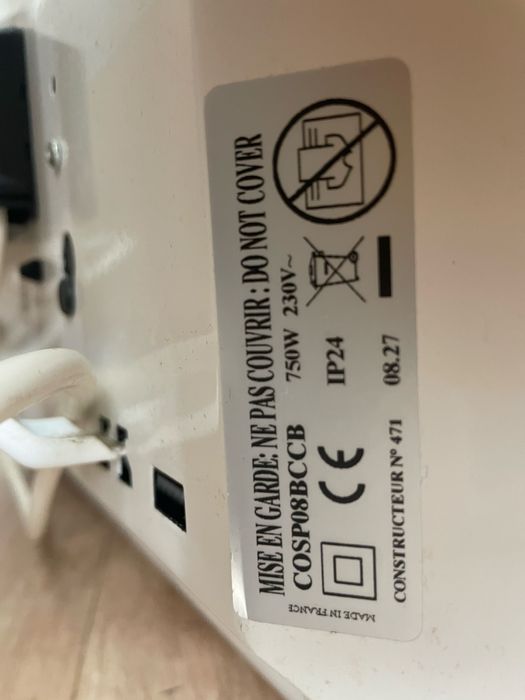 Radiador elétrico de parede 750W