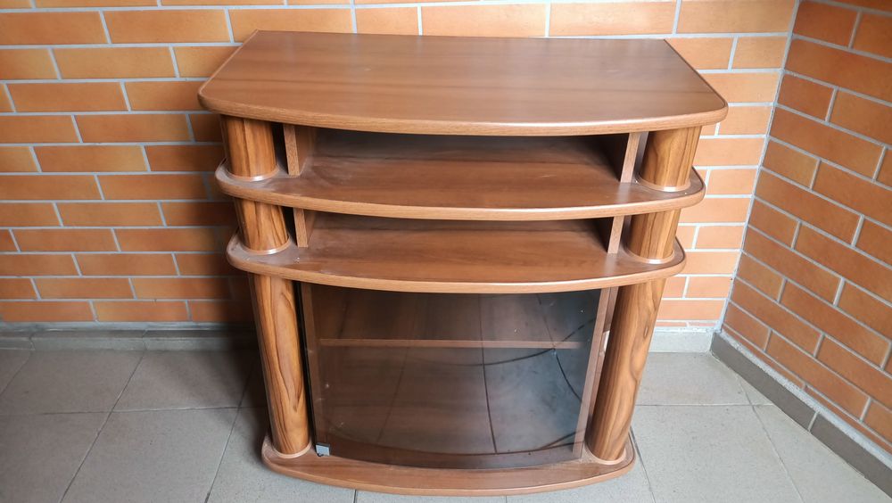 Stolik pod relewizor i sprzęt rtv