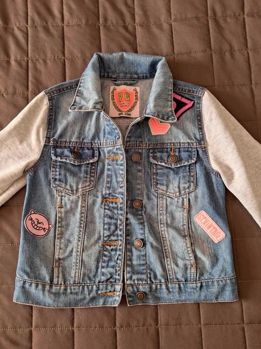 Джинсова курточка на дівчинку