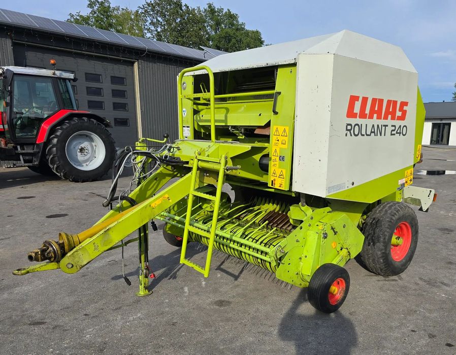 Claas Rollant 240  Claas Rollant 240 bardzo dobry stan