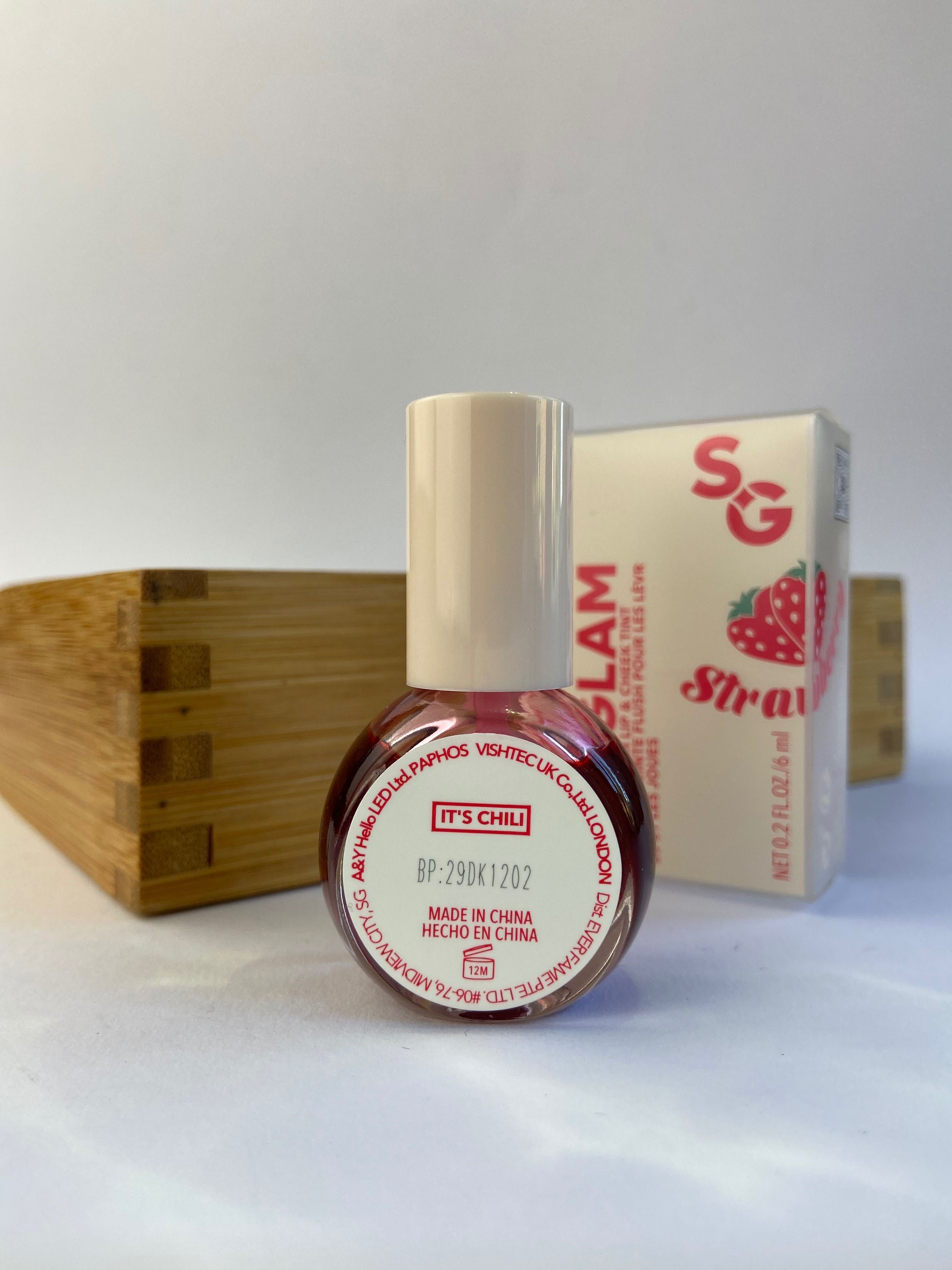 Sheglam Flush Lip & Cheek Tint – It’s Chili
Tint do ust i policzków