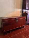 Arca de arrumacao centenária em óptimo estado