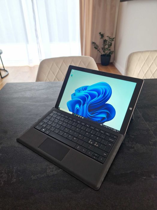 Laptop/Tabelet 2w1 Microsoft Surface Pro 3 12"2K i5/8GB RAM/256SSD