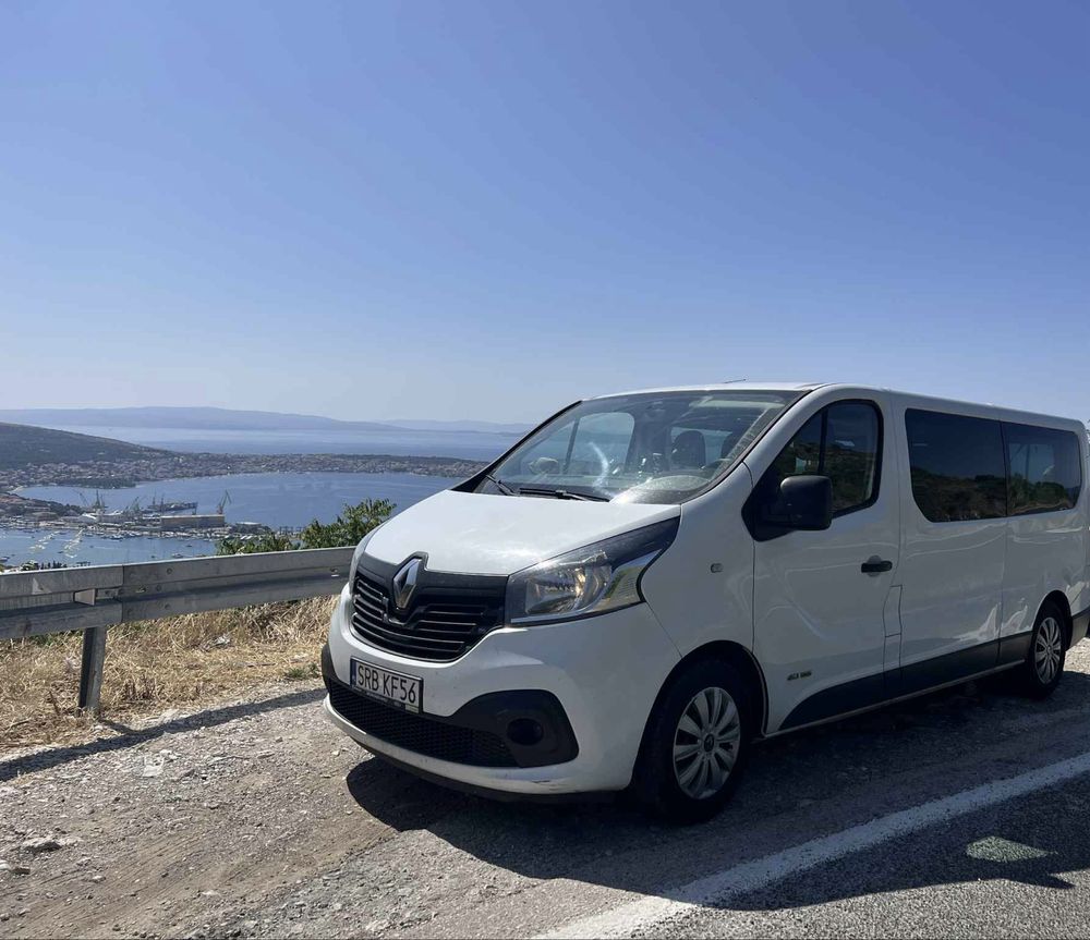 Wynajem busa 9-osobowego