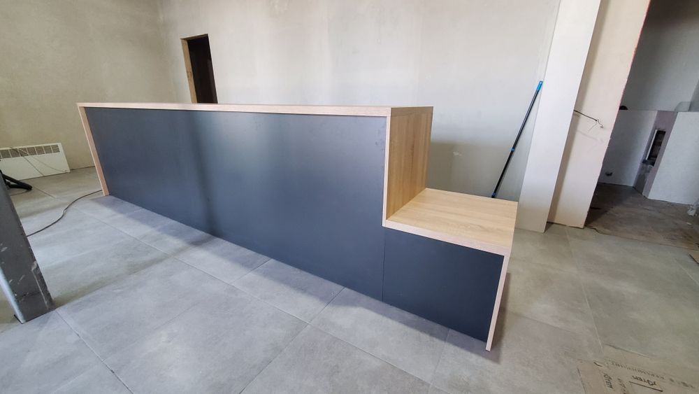 Барні стійки великих  розмірів