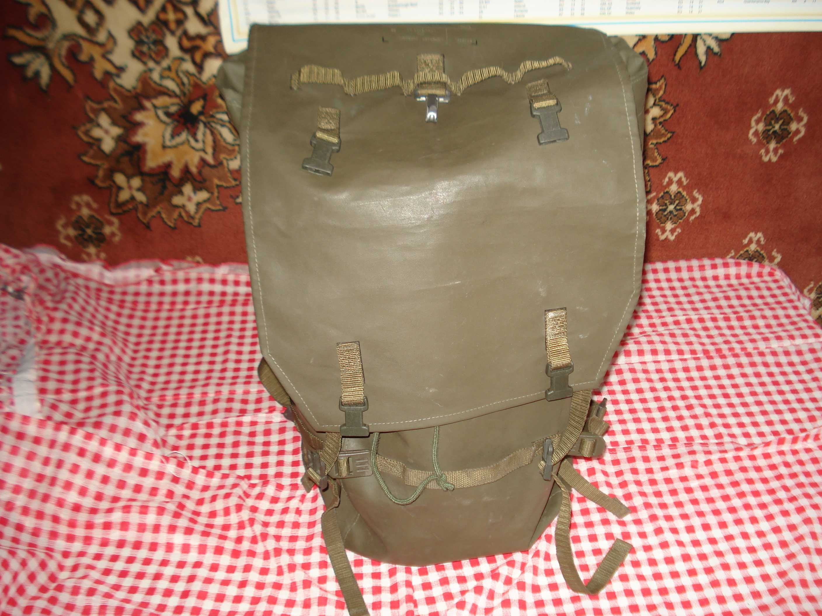 Рюкзак армии Швейцарии водонепроницаемый (Kampfrucksack 90)
