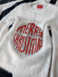 Świąteczny puszysty sweterek z cekinami r.S
