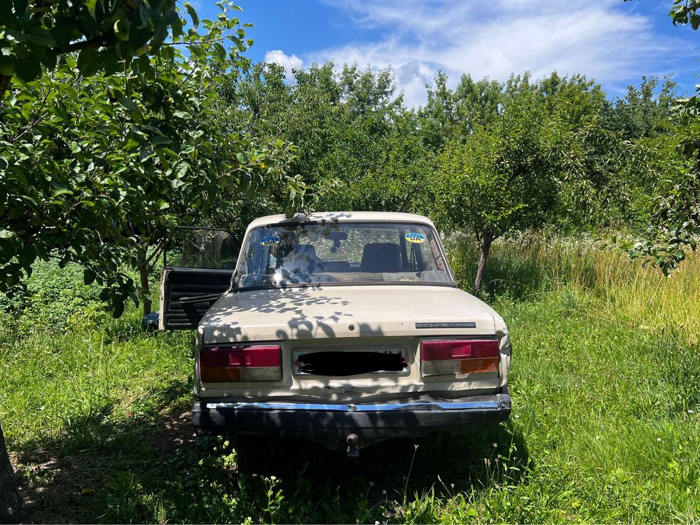 Продам жигулі на запчастини