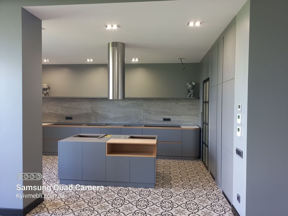 Кухні на замовлення від  компанії “Київ Меблi”  30000/1м