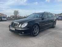 Mercedes-Benz E55 AMG S211