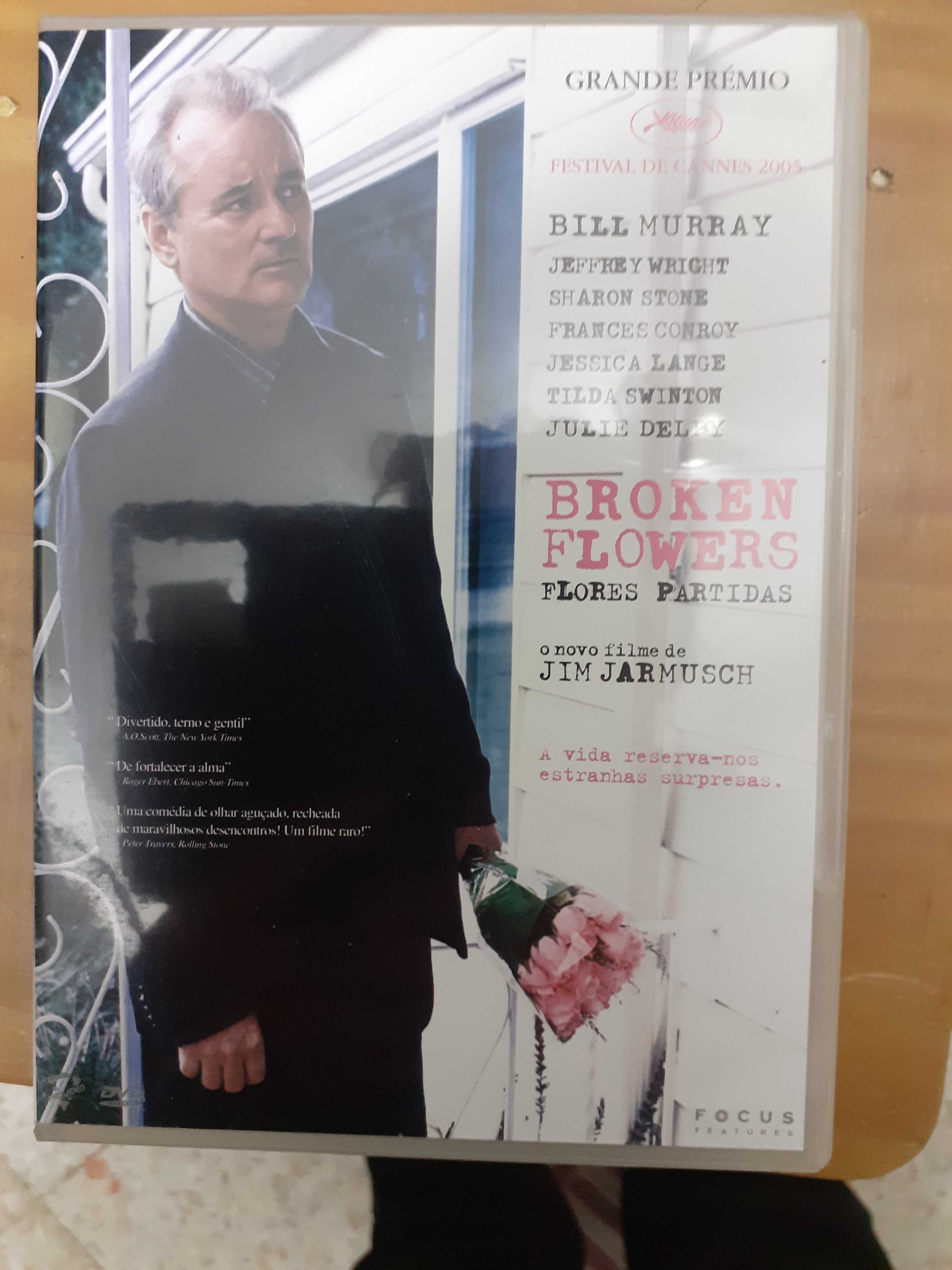 Broken Flowers - Flores Partidas