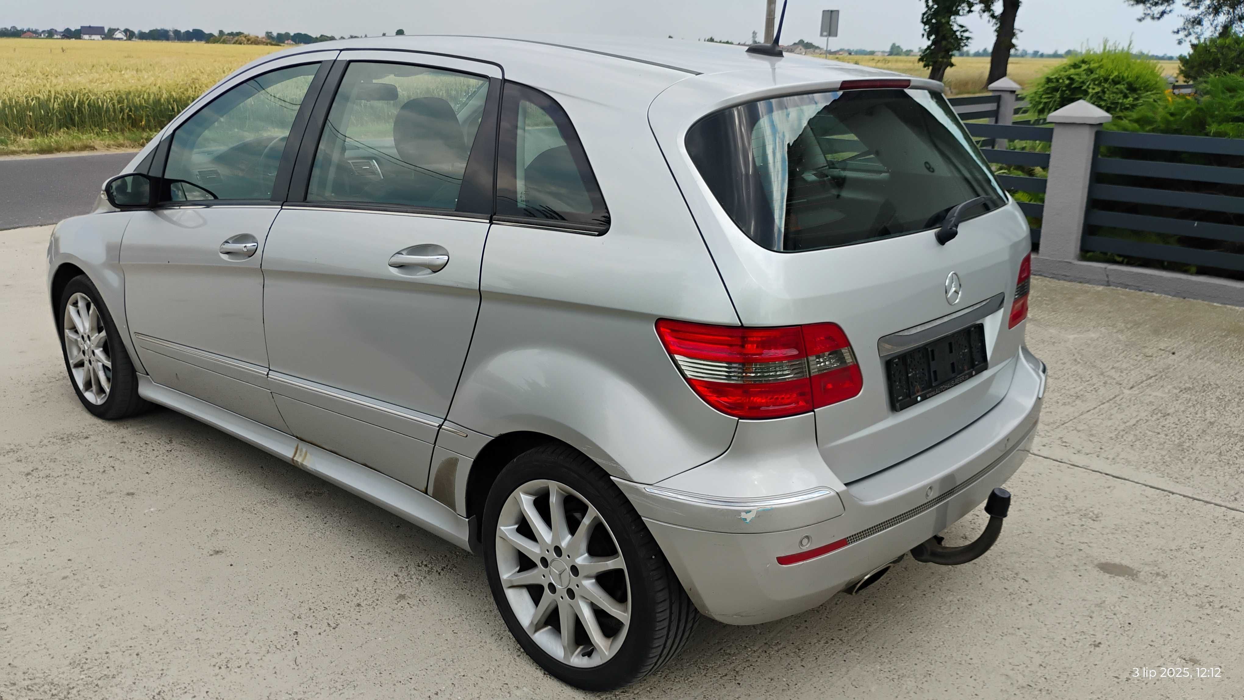 Mercedes B 2006 r
