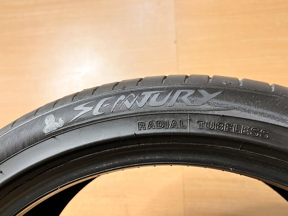 225/40 R 18 Landsain Як Нові 2022рік Qirin 990 Літо пара шини