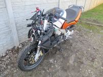 APRILIA RST 1000 futura aprilia 1000