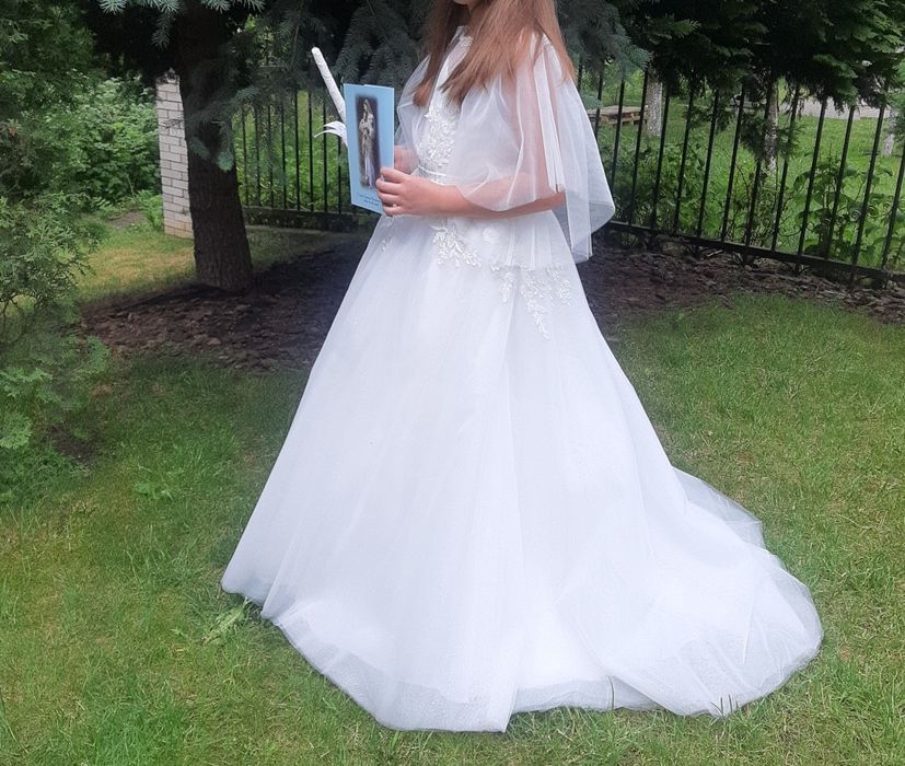 Плаття на причастя