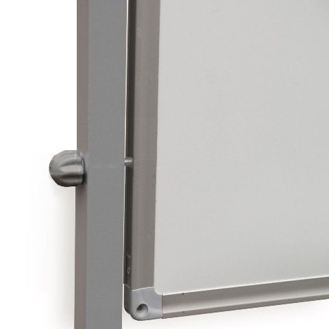 Фліпчарт 75х100 магнітні під крейда і маркер двосторонній на колесах