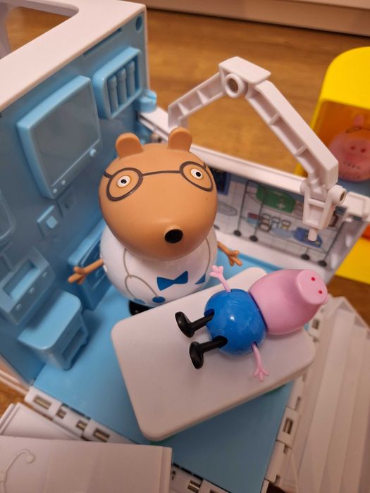 Samochód dr Burego Misa Świnka Peppa