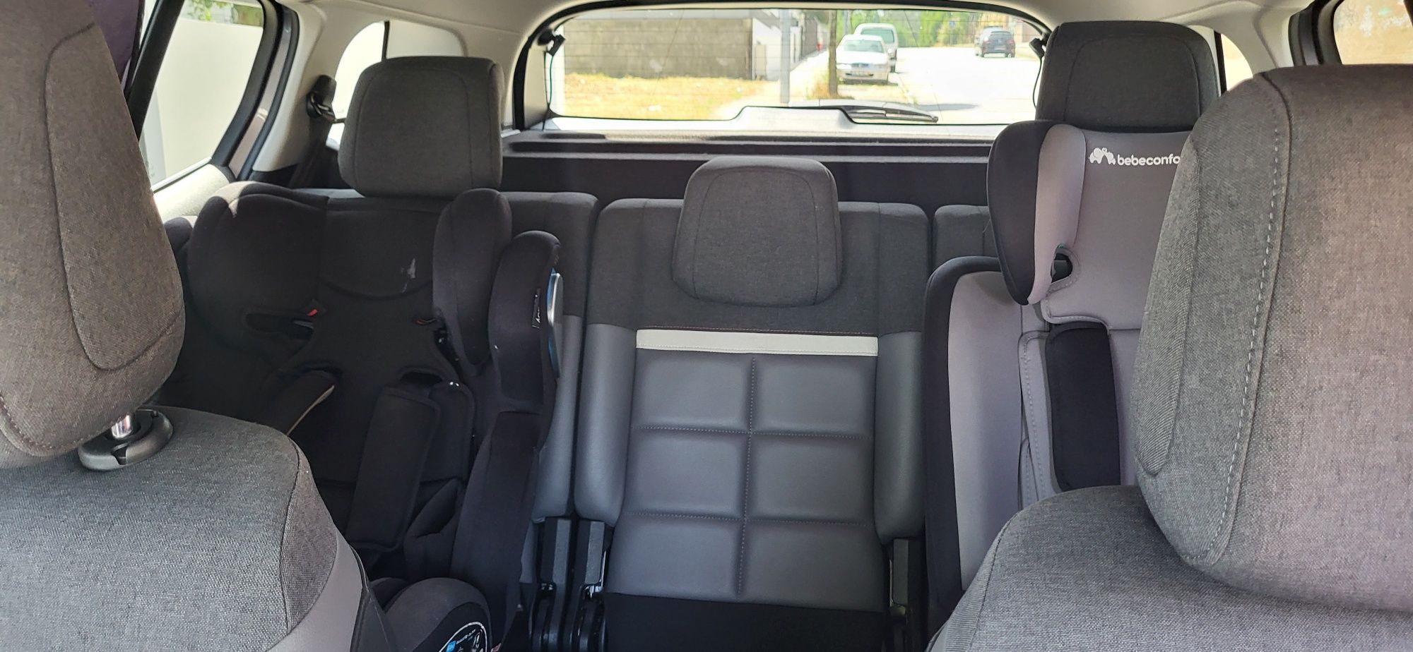 Citroën C5 Aircross 1.6 Hybrid C-Series e-EAT8