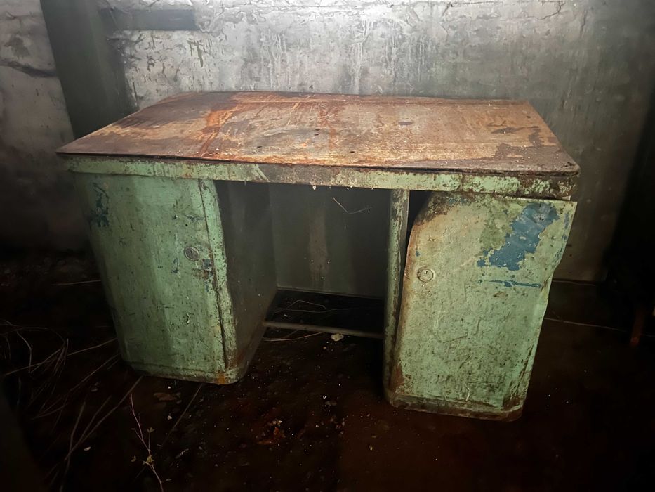 Стіл металевий (верстак)