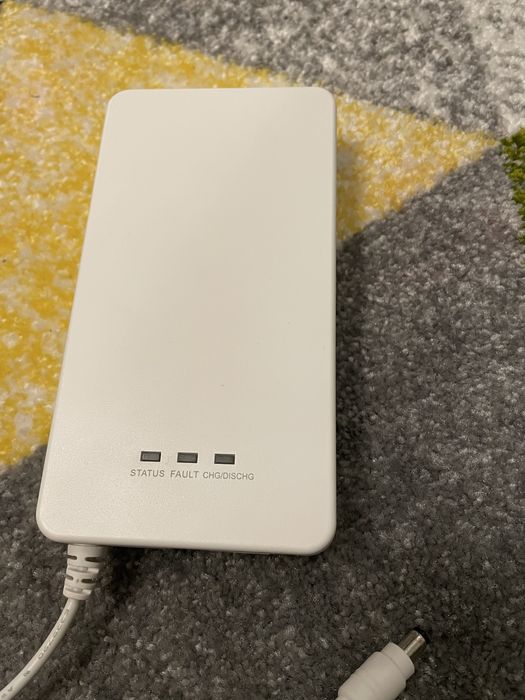 Источник бесперебойного питания Lem Berger, мини UPS, 12В