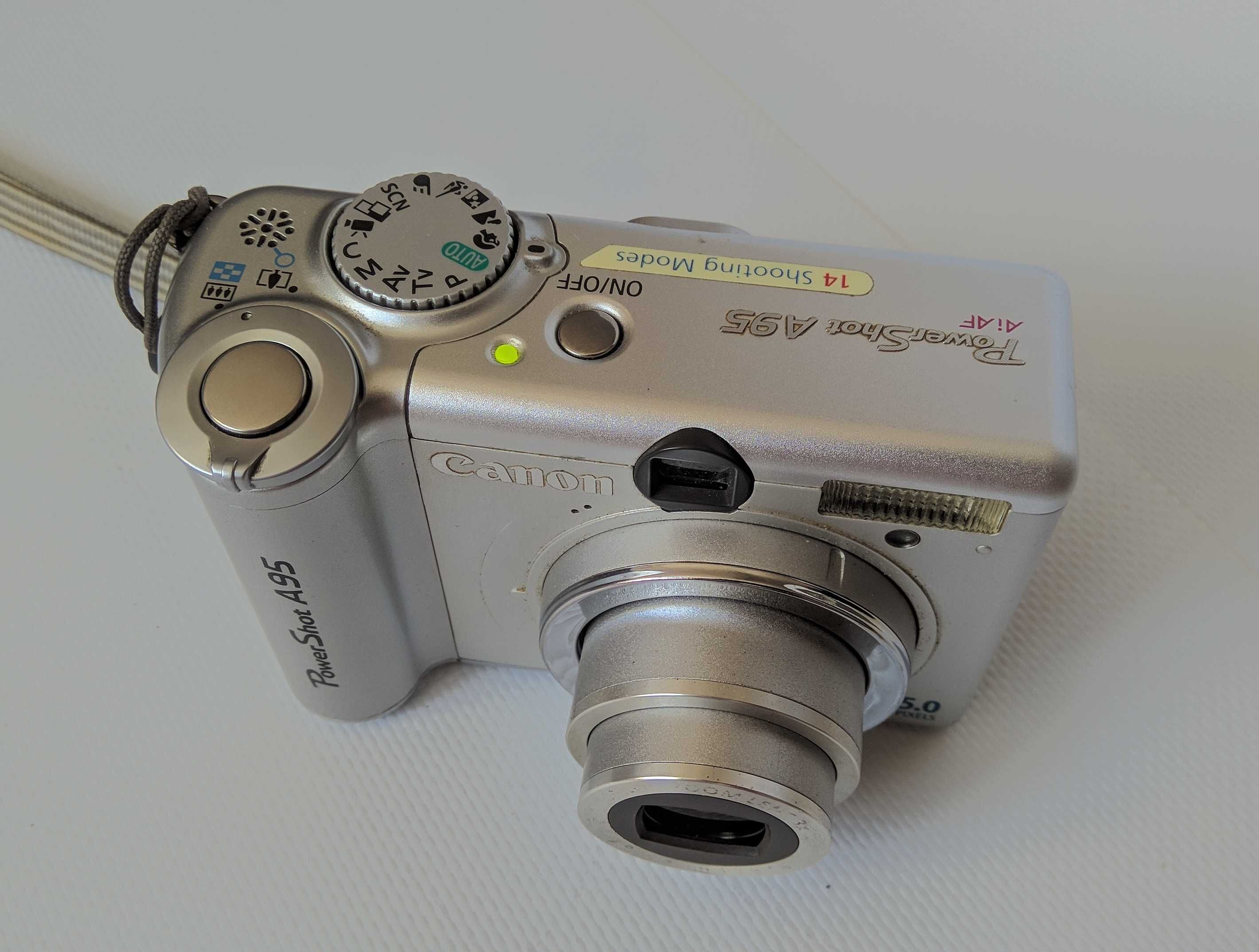 Фотоаппарат Canon PowerShot A95 з нюансом