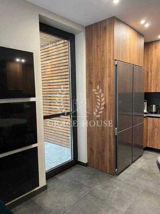 Продажа нового дома 150м. кв. у Днепра Оболонь Богатырский Чернобылец