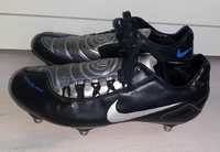 Buty piłkarskie korki Nike czarne na wkręty metalowe wkręcane 38