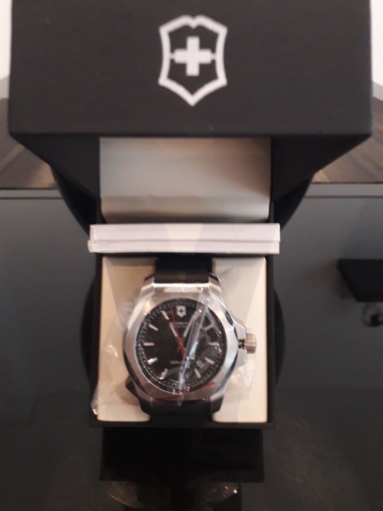 Reloj Victorinox I.N.O.X.  Novo Totalmente Original/Venda