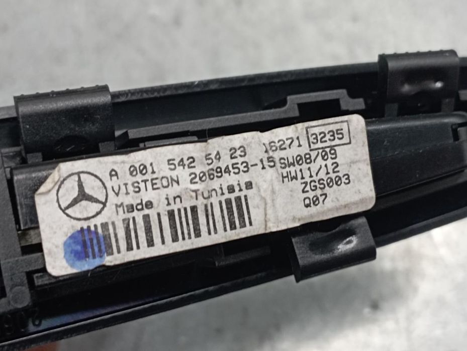 Display / ecrã de informações MERCEDES-BENZ Classe B (W246, W242)