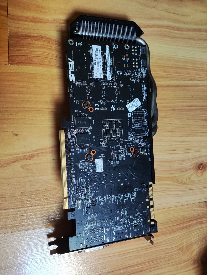Karta Asus GTX 660 Ti DirectCU II 2GB GDDR5