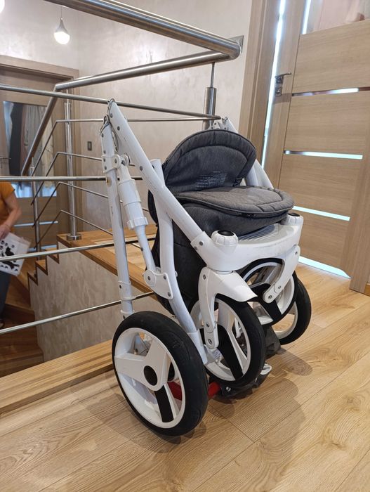 Wózek dziecięcy Adamex Monte Deluxe Carbon 3w1 z Maxi Cosi + adaptery