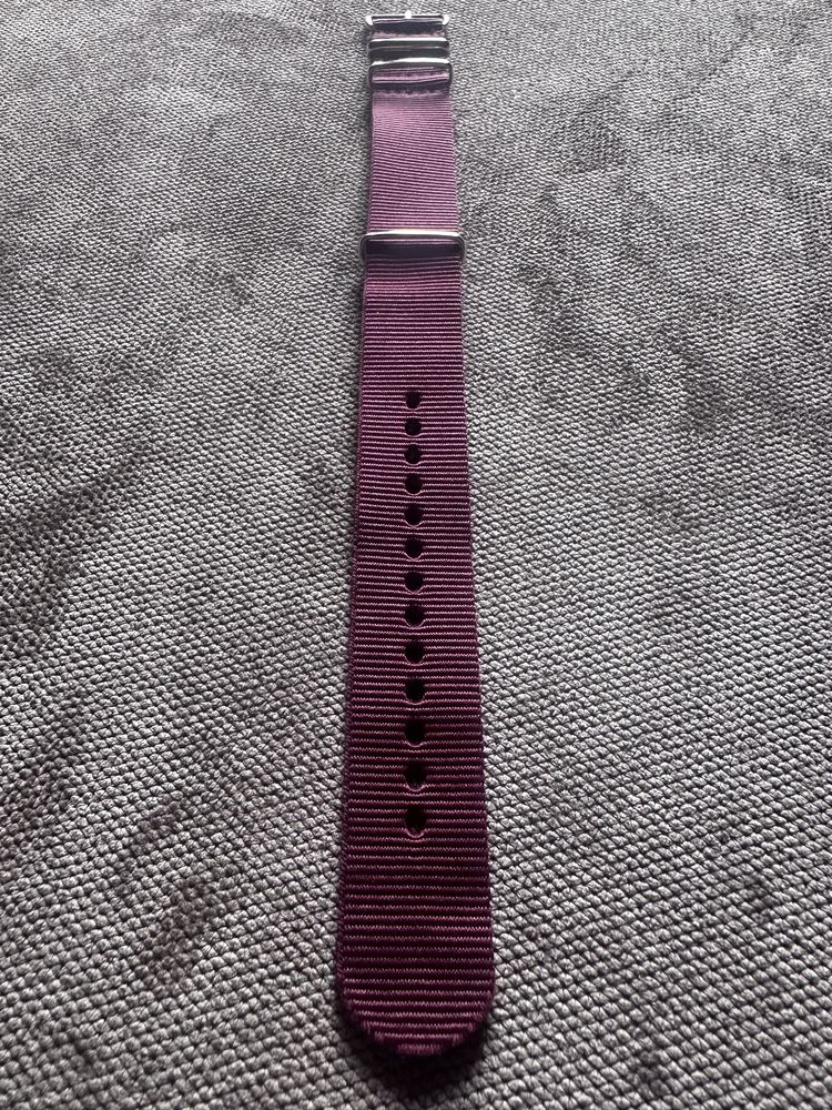 Pasek Nato 22mm nowy bordowy Seiko Omega Bulova Casio