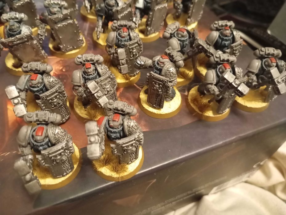 20 deathwatch veterans