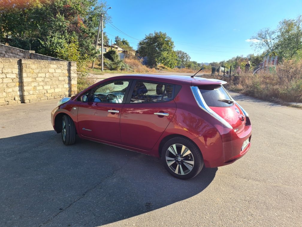 Nissan Leaf 2013 Europe