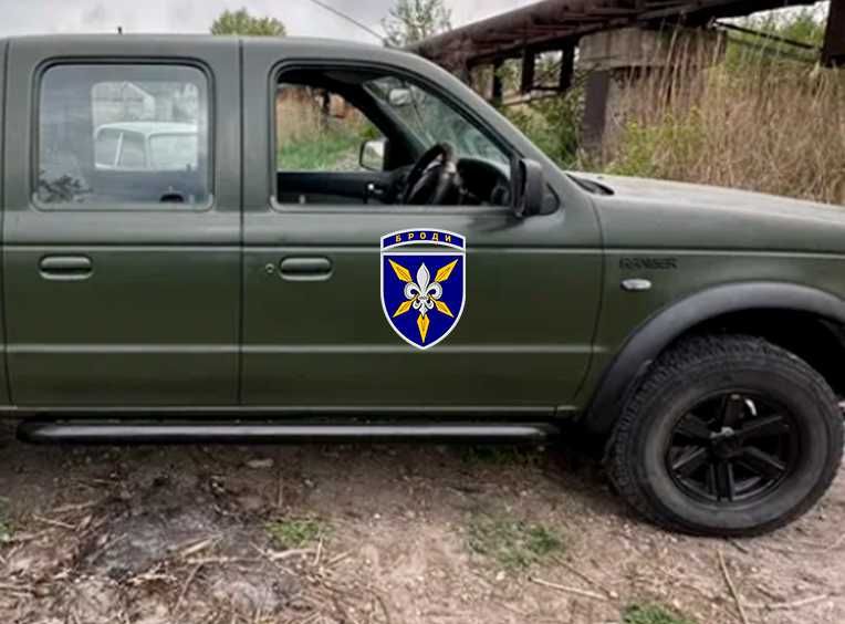 наклейки на двері авто  армійської авіації  (розмір формата А4) 2шт